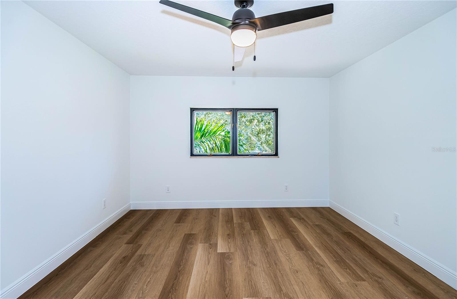 RIVIERA BAY 1ST ADD - Residential
