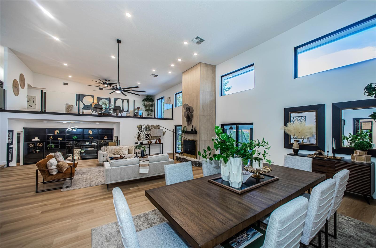 RIVIERA BAY 1ST ADD - Residential
