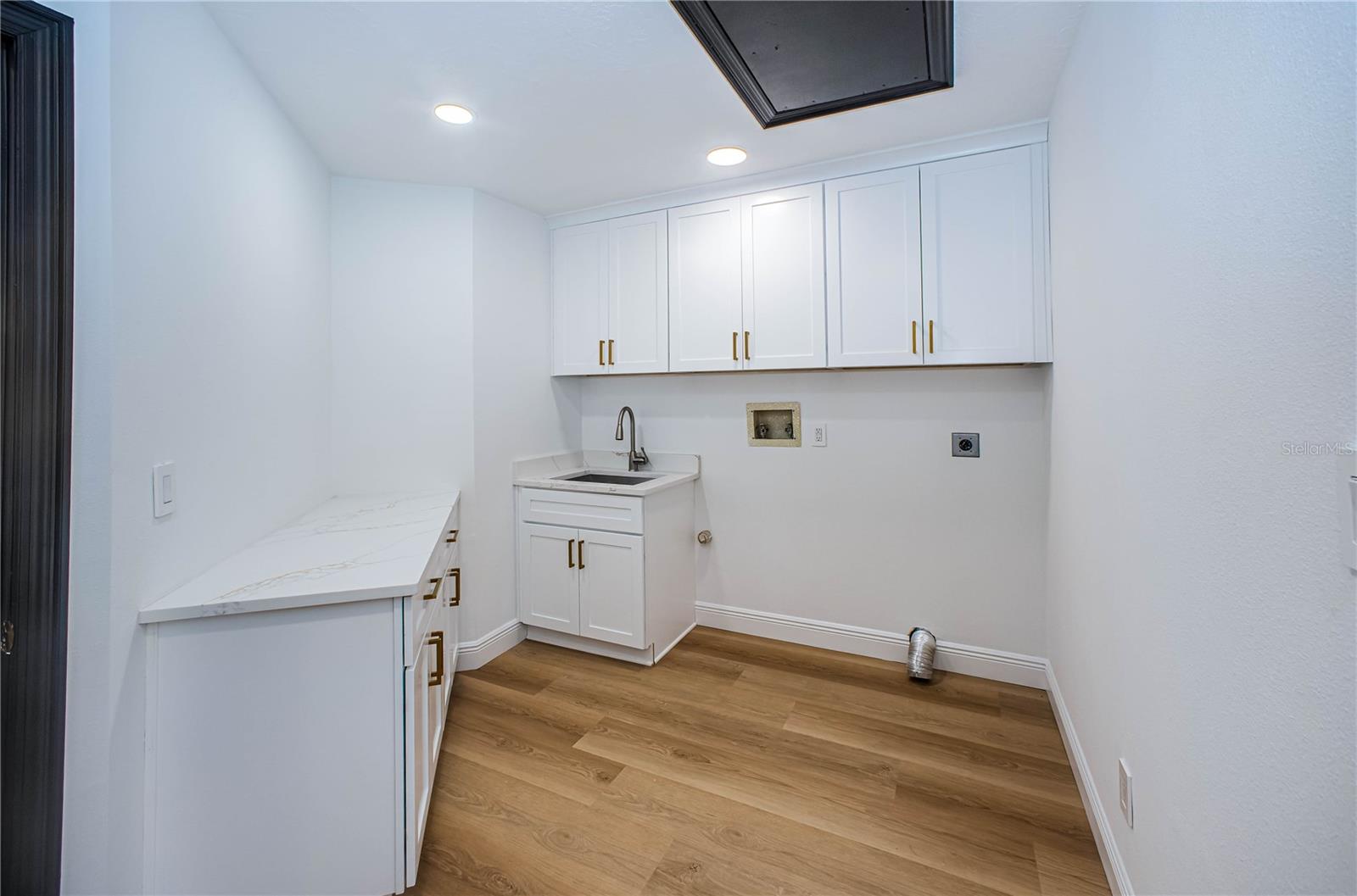 RIVIERA BAY 1ST ADD - Residential