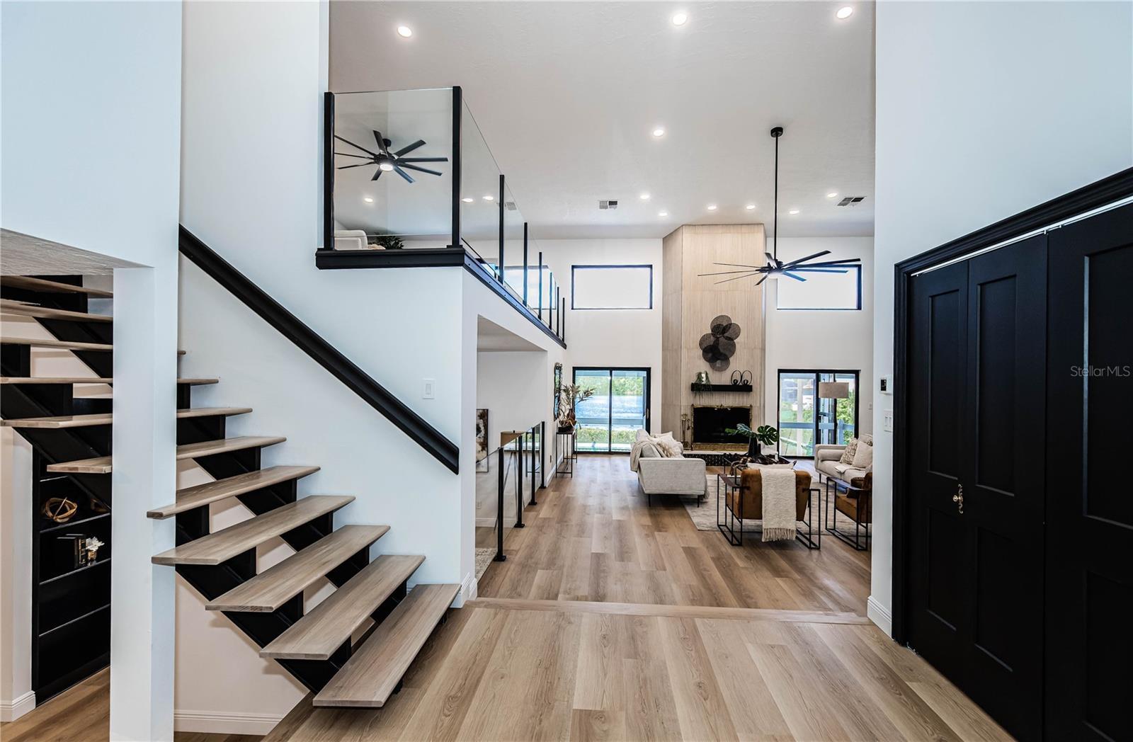 RIVIERA BAY 1ST ADD - Residential