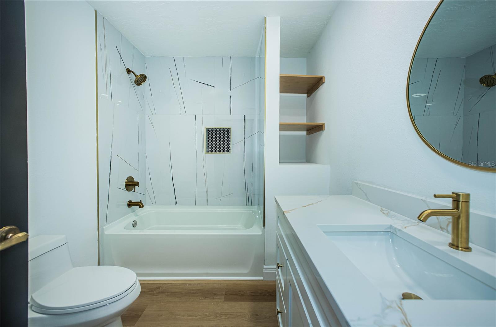 RIVIERA BAY 1ST ADD - Residential
