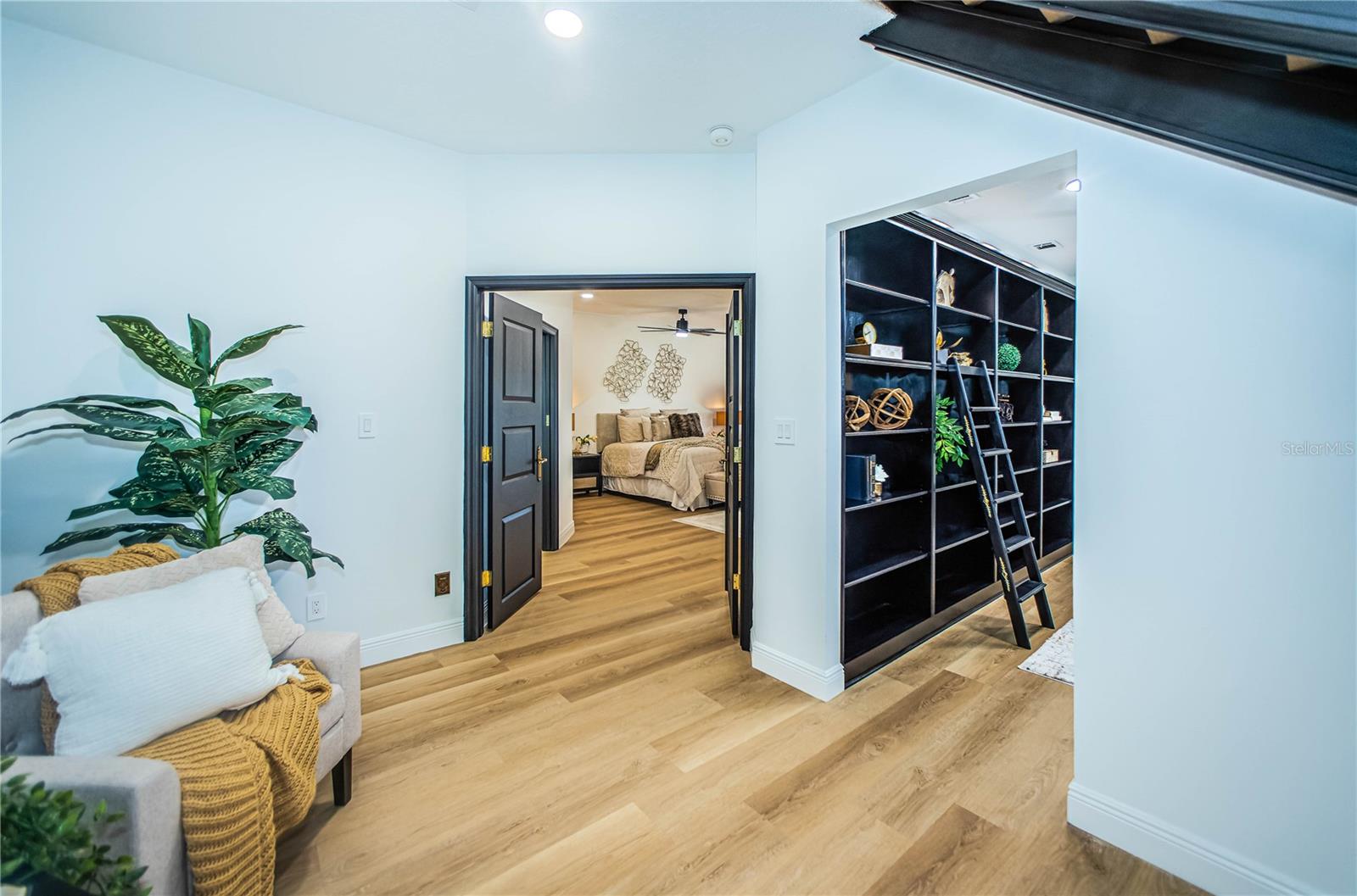 RIVIERA BAY 1ST ADD - Residential