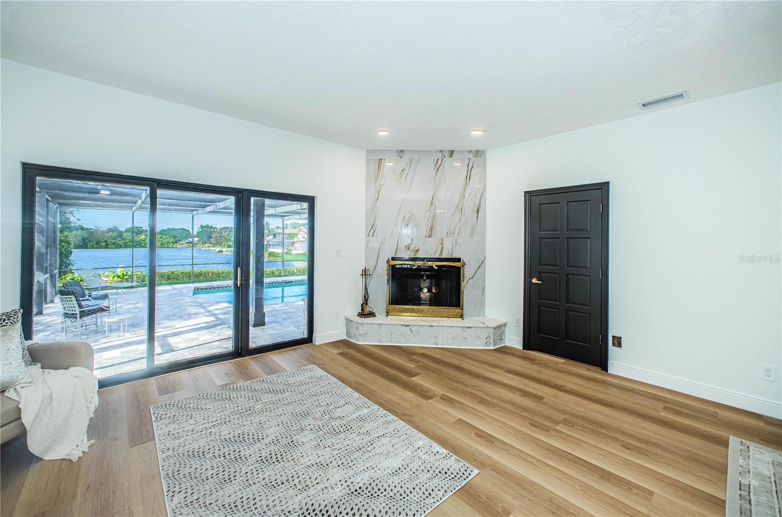 RIVIERA BAY 1ST ADD - Residential