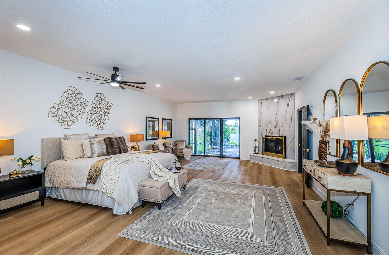 RIVIERA BAY 1ST ADD - Residential