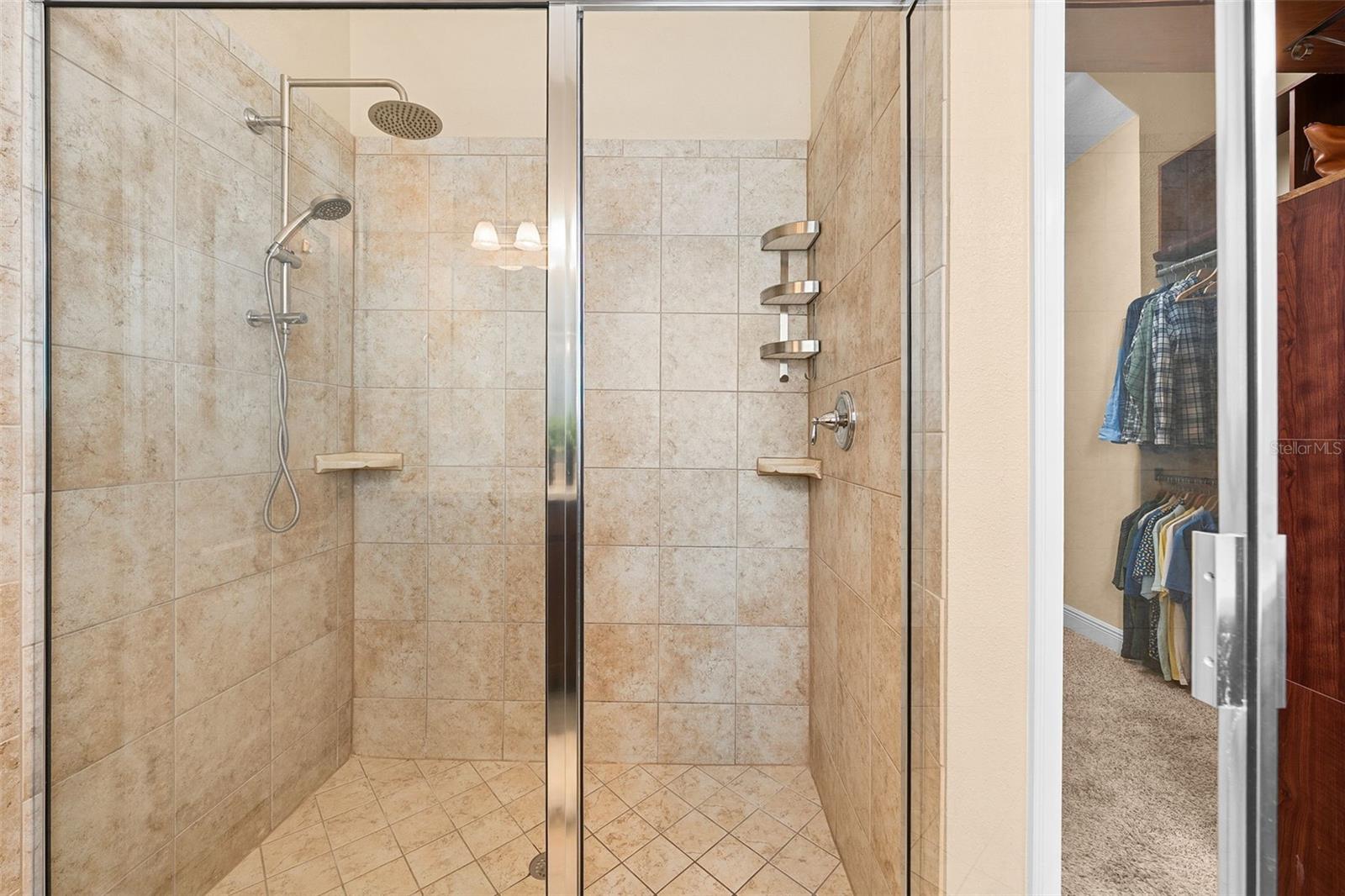 CHAMPIONS FOREST - Residential