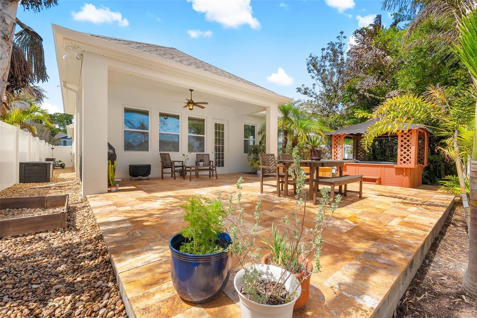 CHAMPIONS FOREST - Residential