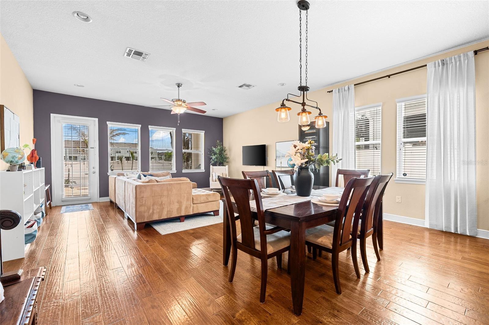 CHAMPIONS FOREST - Residential