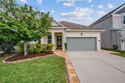 Photo of 8115 Champions Forest Way, Tampa, FL 33635 (MLS # TB8494727)