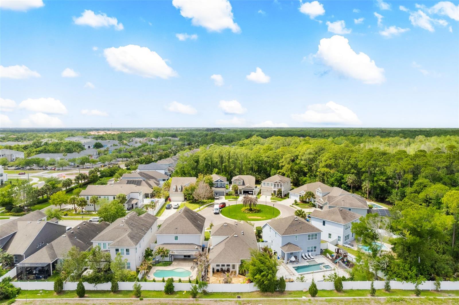 CHAMPIONS FOREST - Residential