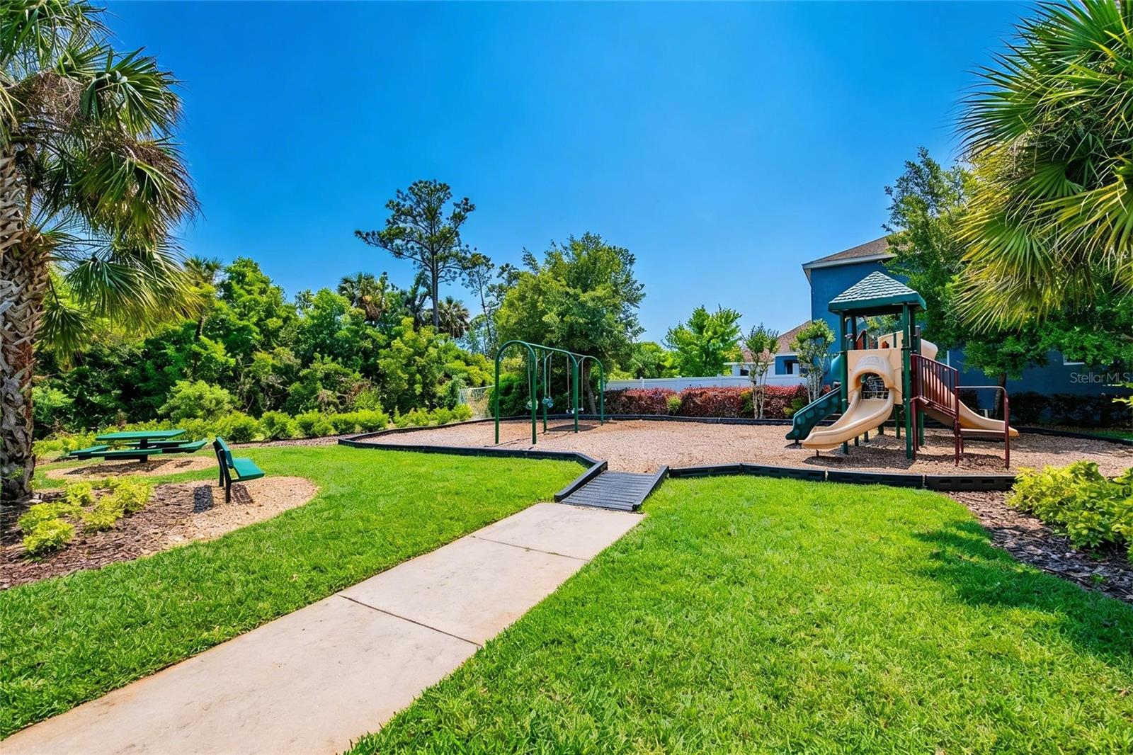 CHAMPIONS FOREST - Residential