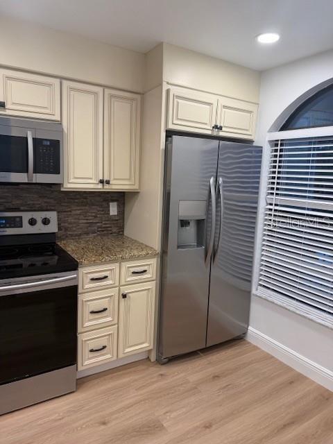 NORTHLAKE VILLAGE CONDO 8 - Residential