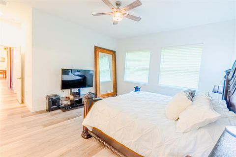 Tiny photo for 30101 Bretton Loop, Mount Dora, FL 32757 (MLS # O6351059)