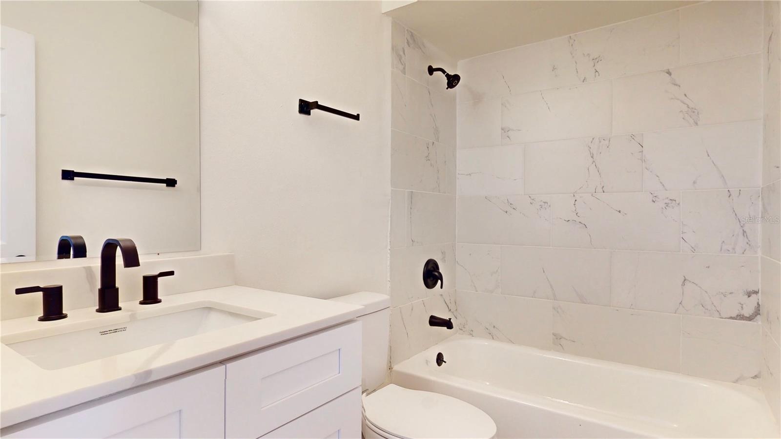 WEST PORT - Residential Income