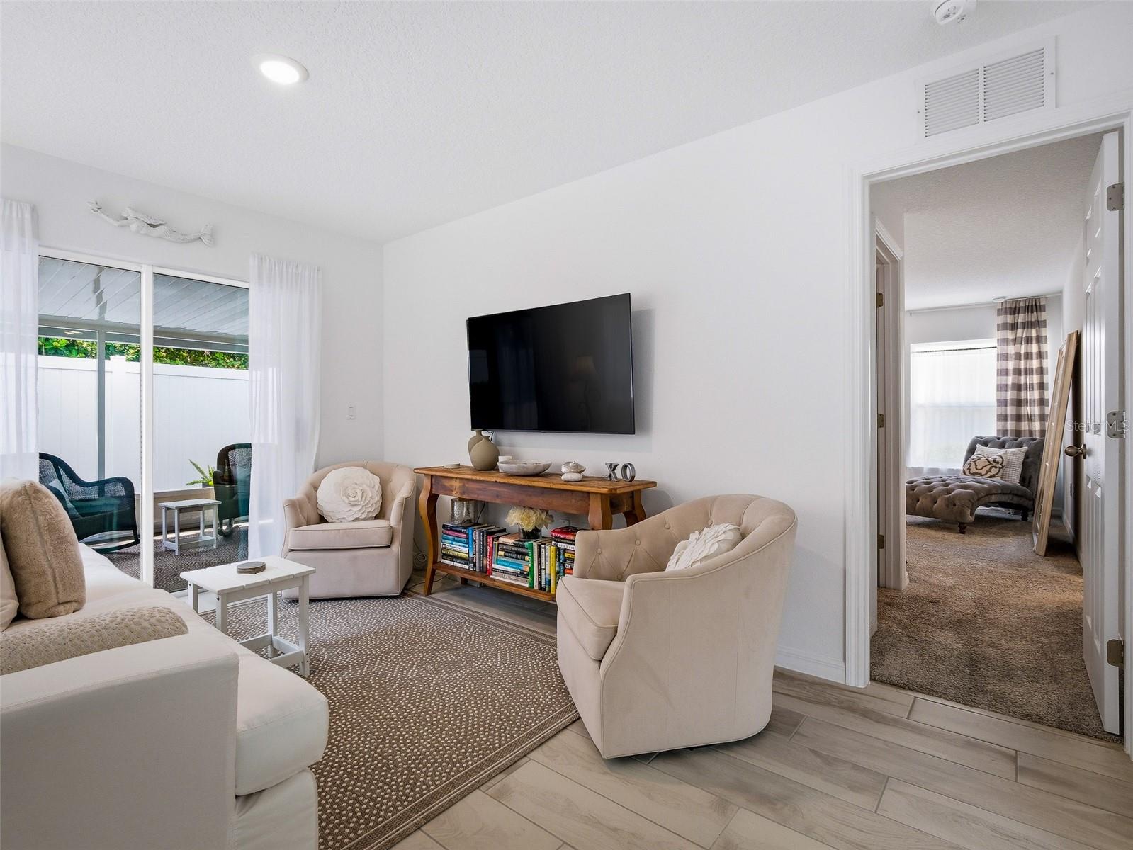 MT DORA COUNTRY CLUB MT DORA PH 02-9 - Residential