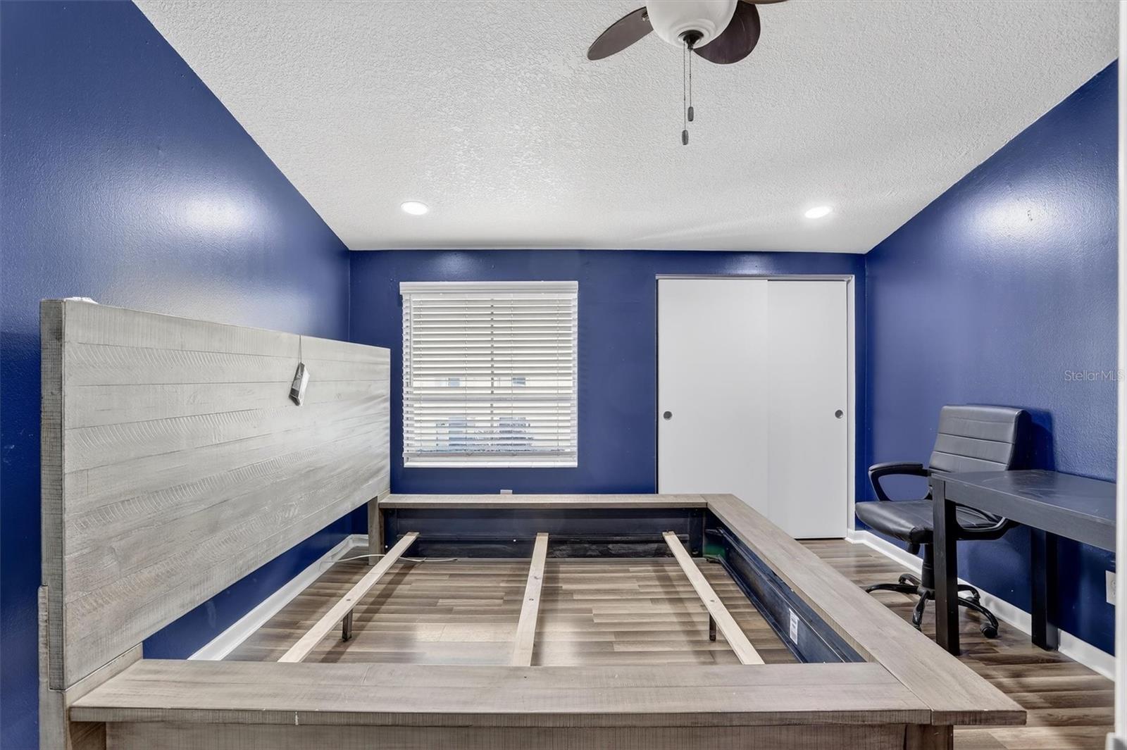 TAMPA VILLAS SOUTH UNIT 1 - Residential Lease