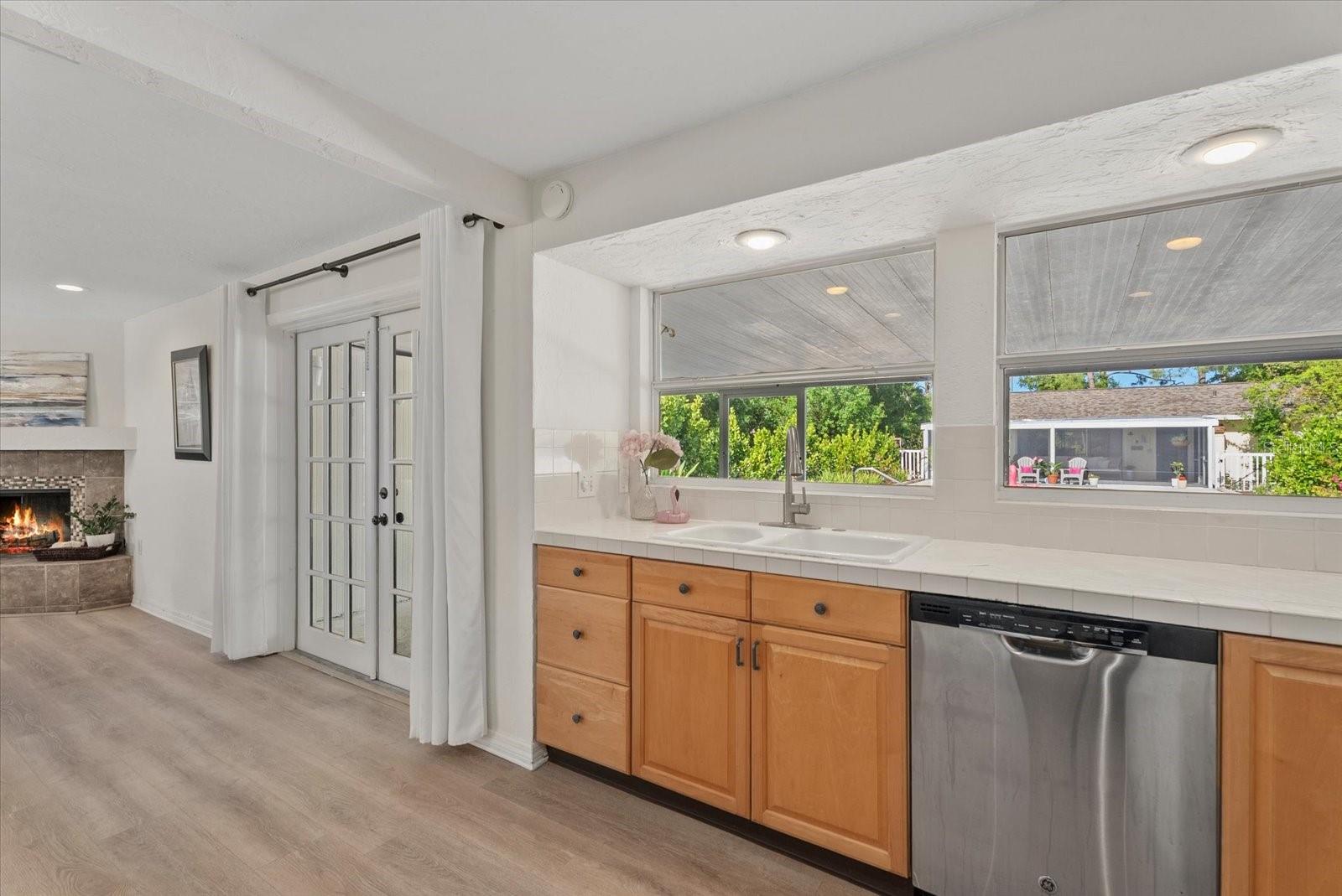 FLORIDA TROPICAL HOMESITES & LITTLE FARMS - Residential