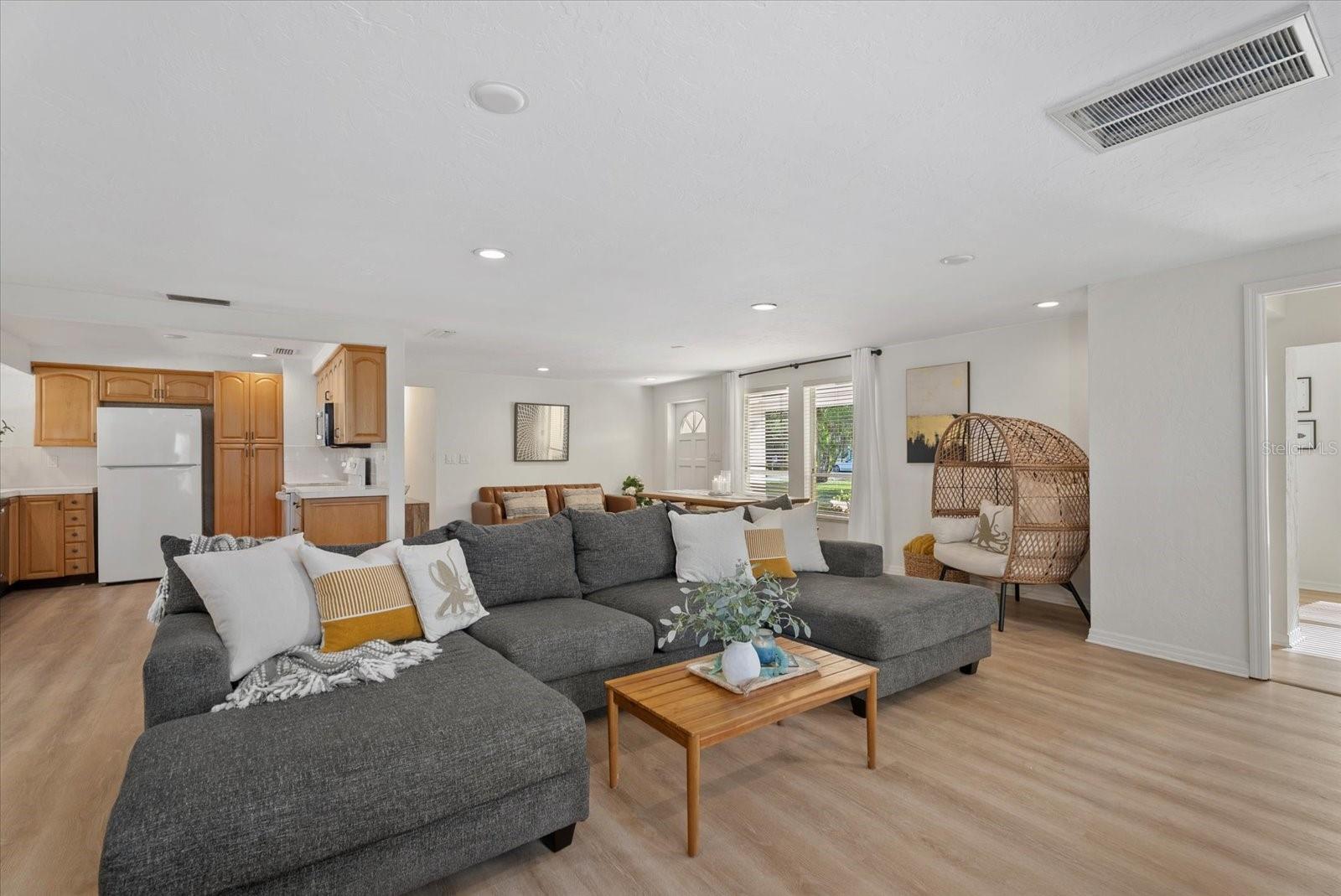 FLORIDA TROPICAL HOMESITES & LITTLE FARMS - Residential