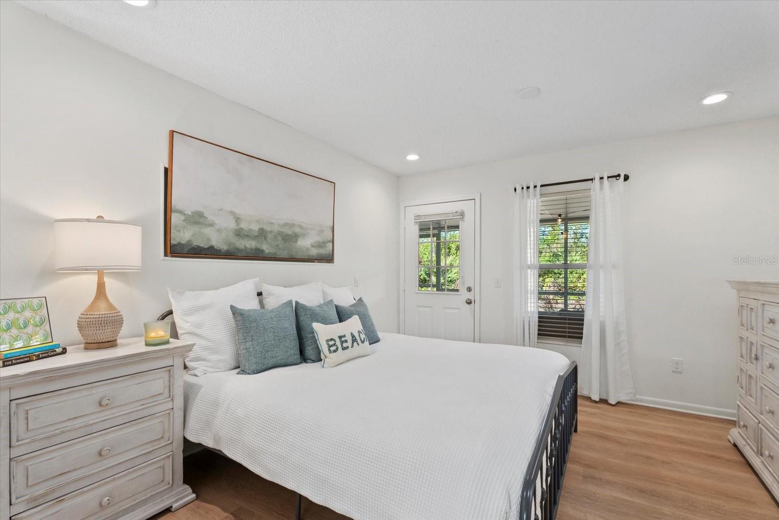 FLORIDA TROPICAL HOMESITES & LITTLE FARMS - Residential