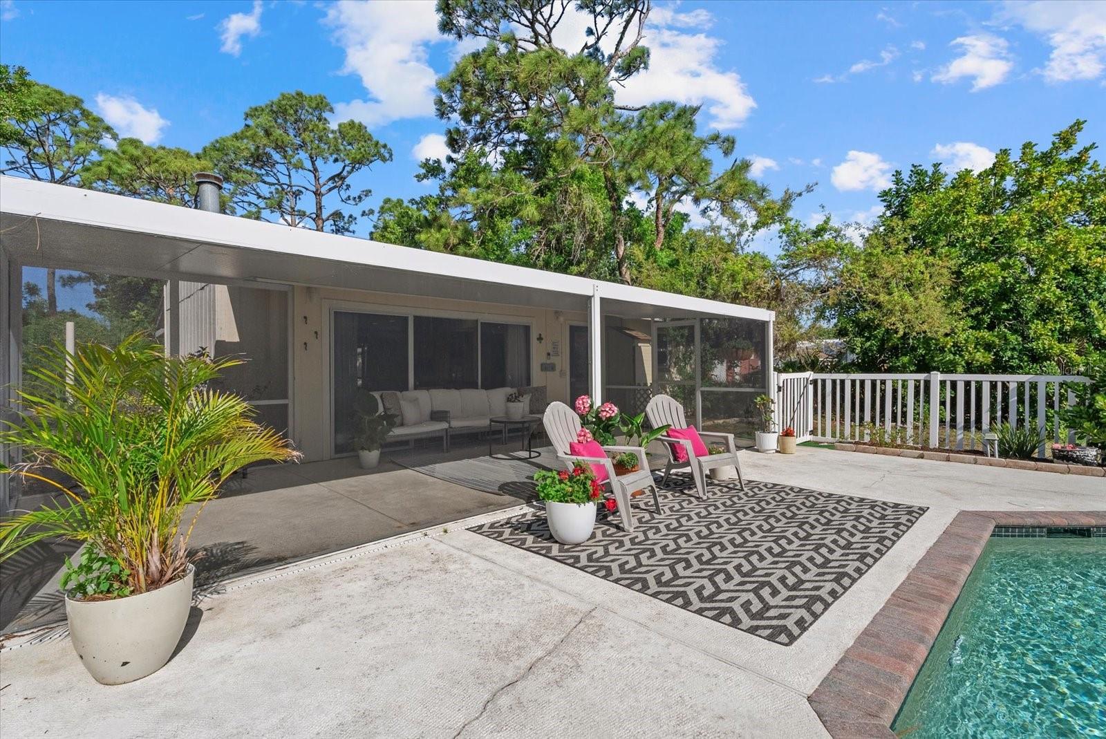 FLORIDA TROPICAL HOMESITES & LITTLE FARMS - Residential