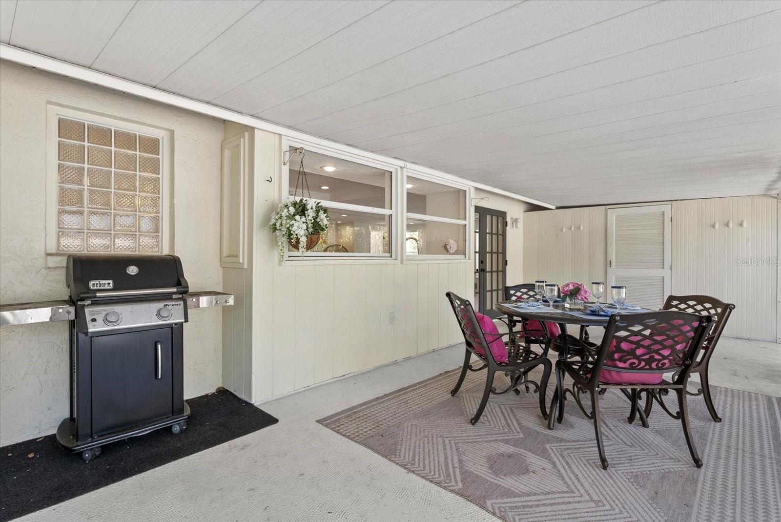 FLORIDA TROPICAL HOMESITES & LITTLE FARMS - Residential