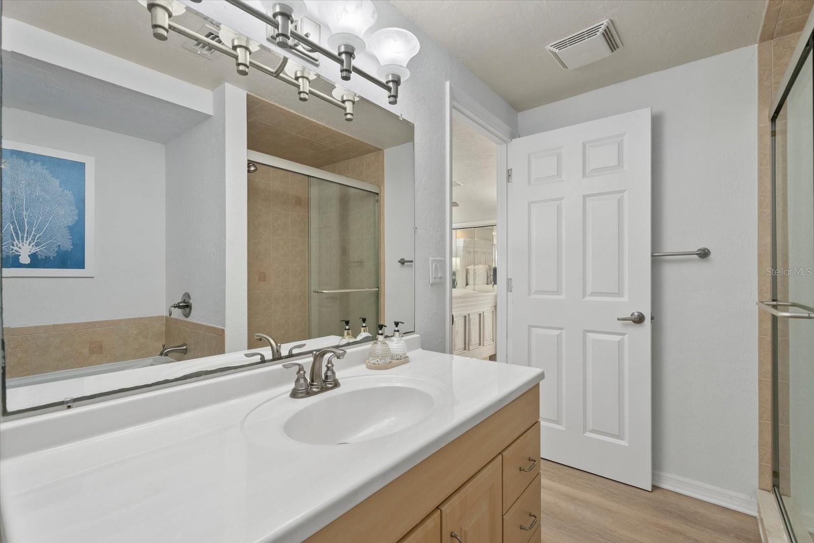 FLORIDA TROPICAL HOMESITES & LITTLE FARMS - Residential