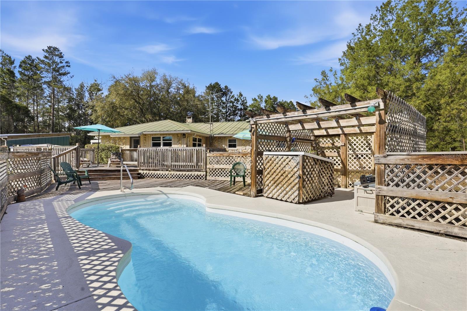 SPRING RIDGE - Residential