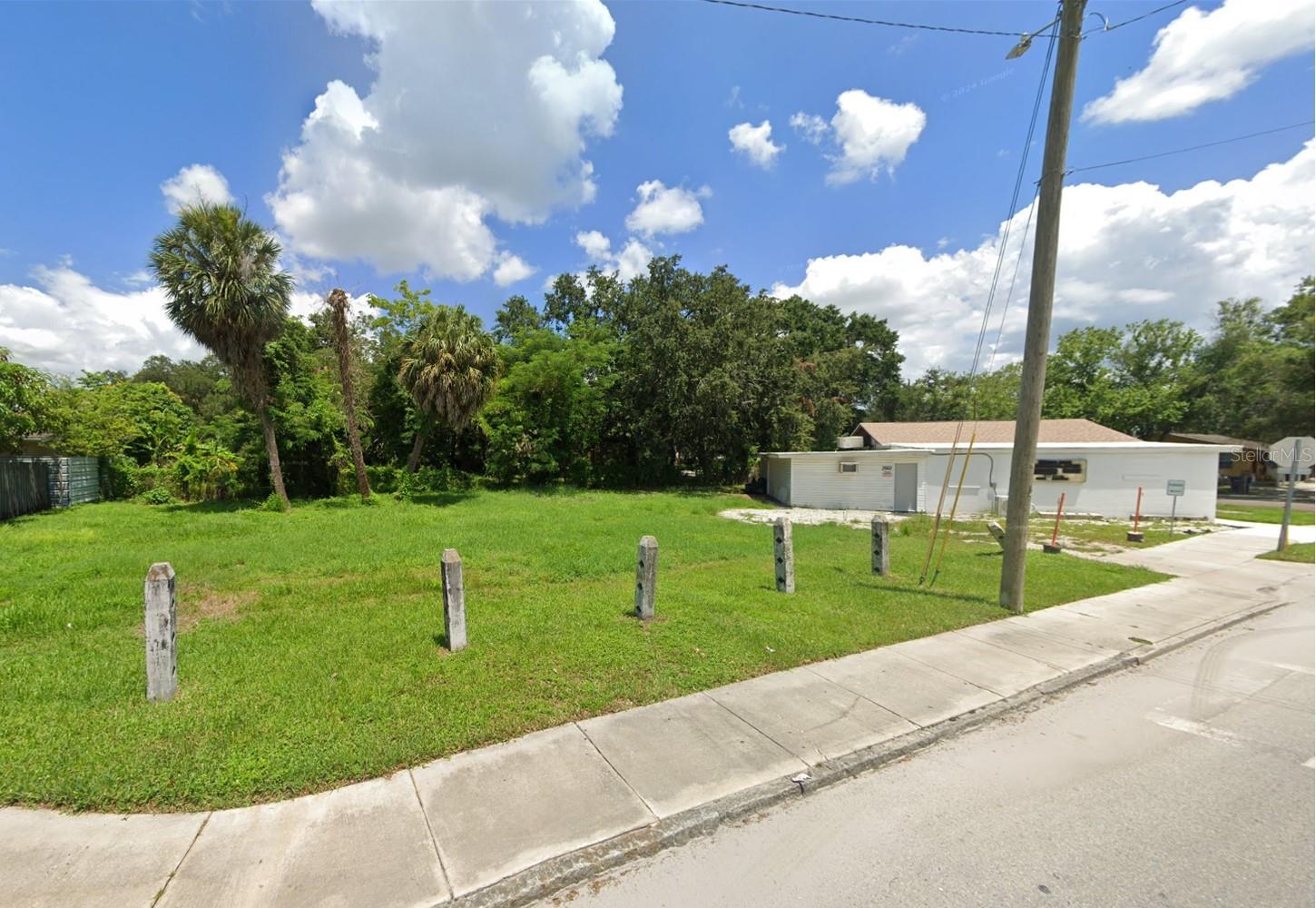 PARK PLACE OF EAST TAMPA - Commercial Lease