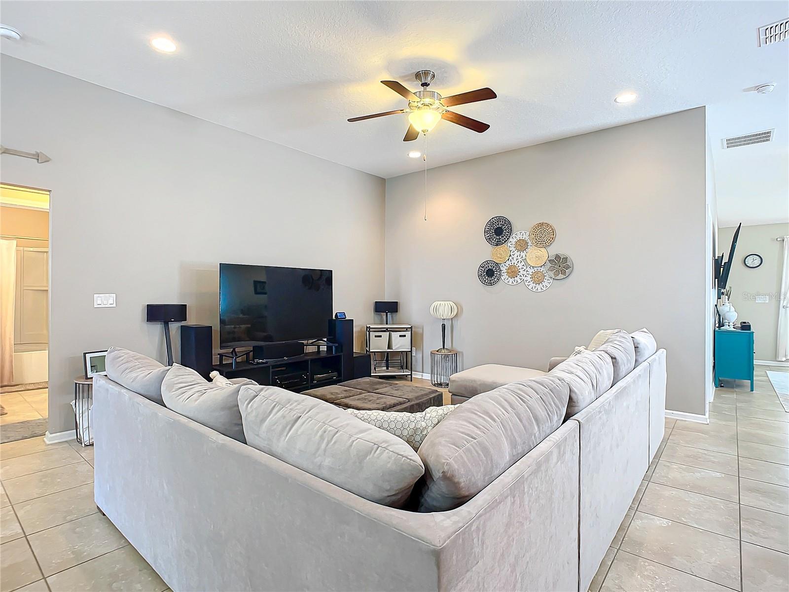 35 ARROWHEAD DRIVE
