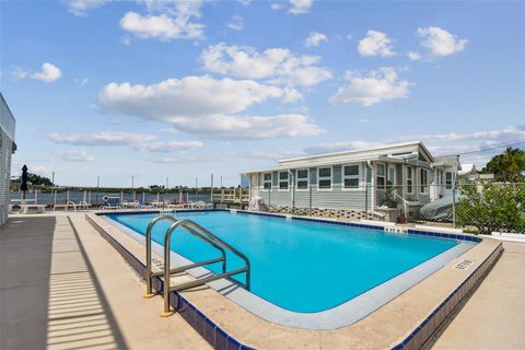 A home in PALM HARBOR