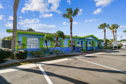 A home in PALM HARBOR