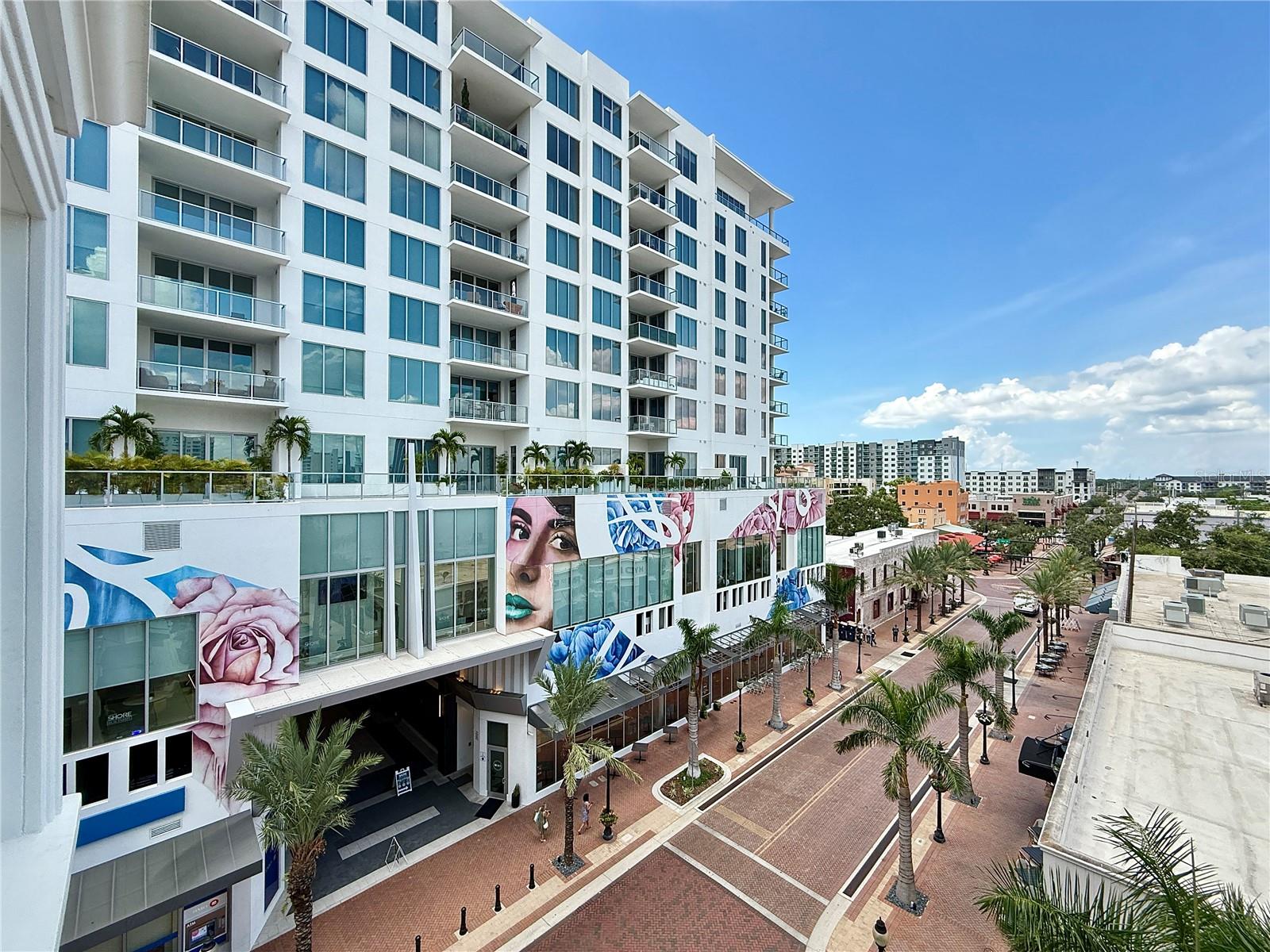 Welcome Home! This Downtown Sarasota Stunner is one you need to see! With its 2 Gorgeous bedrooms and 2 bathroom, this beautifully updated 5th Floor corner unit is sure to please. Modern Updates are shown throughout the home with 10ft ceilings, porcelain tiles, a stunning kitchen and natural light throughout! This unit boasts panoramic views of the city from almost every room. The Beautifuil open layout makes the space feel bigger than its footprint. Balcony over looking the streeet below and has a seperate entrance from the beautiful primary bedroom! Washer and dryer are included. Want More? How about private parking on the same level jsut steps away from your entry!!
Dont wait! Call today for a private showing!