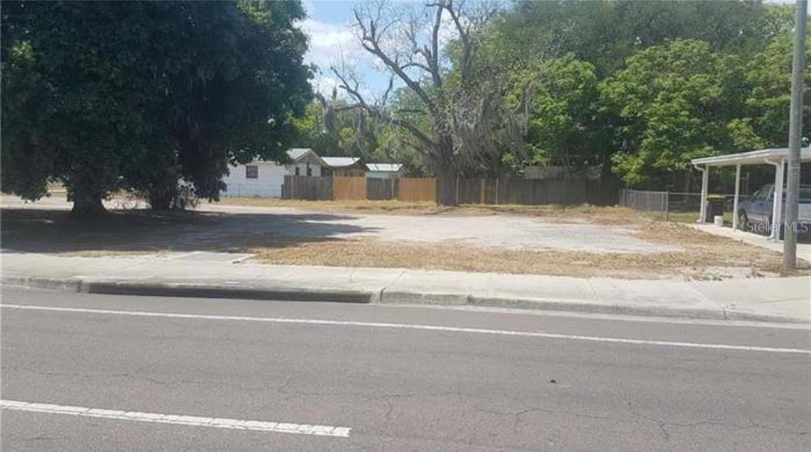 Attention all real estate investors! This is your chance to own a truly unique property, consisting of two adjacent parcels of land (Parcel one: 7,135sqft and Parcel two: 6734sqft) These parcels are selling as a package, providing the perfect canvas for your development dreams. Close to shopping, dining, schools, I4, and more!