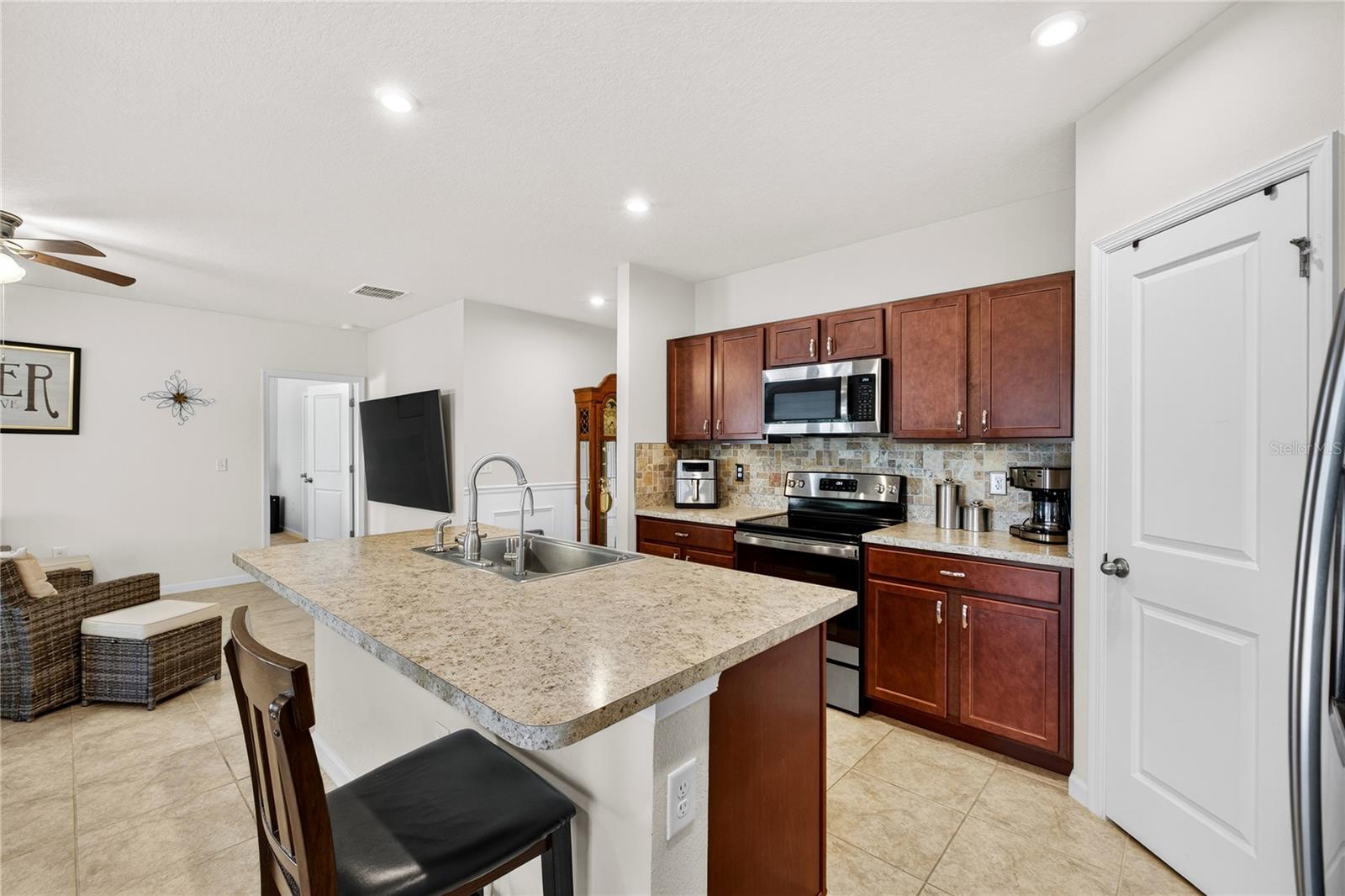 LAKES AT LUCERNE PARK PH 6 - Residential