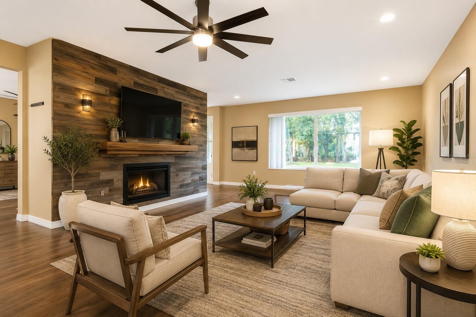 OAK RIDGE - Residential