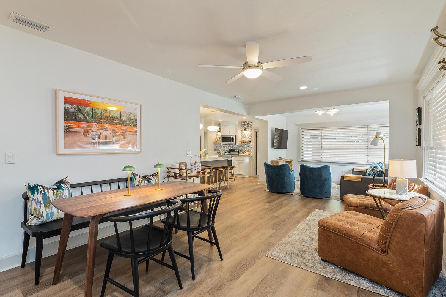 PALM TERRACE SHANNON & HOWARD REPL - Residential Lease