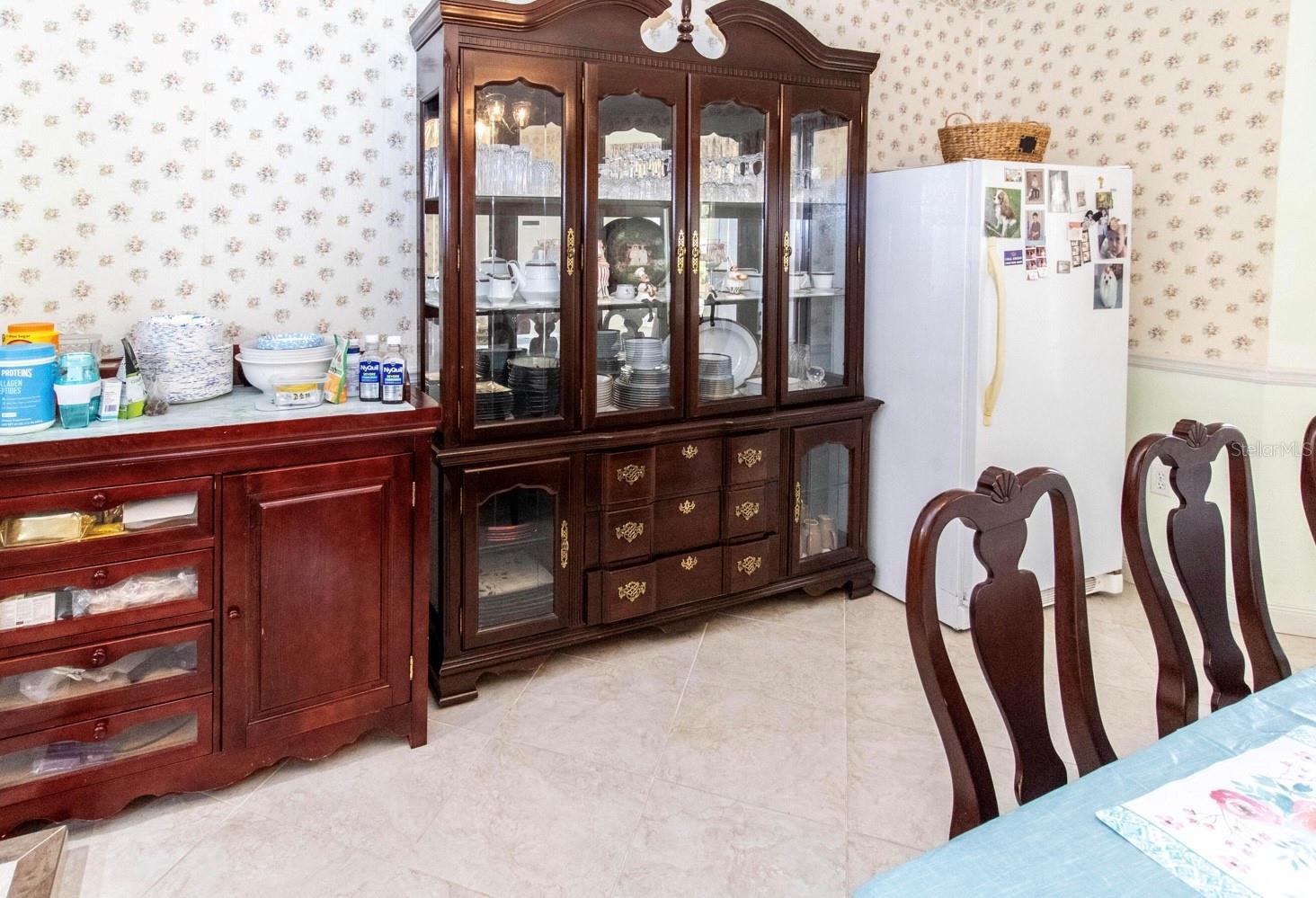 GARMISCH HILLS - Residential