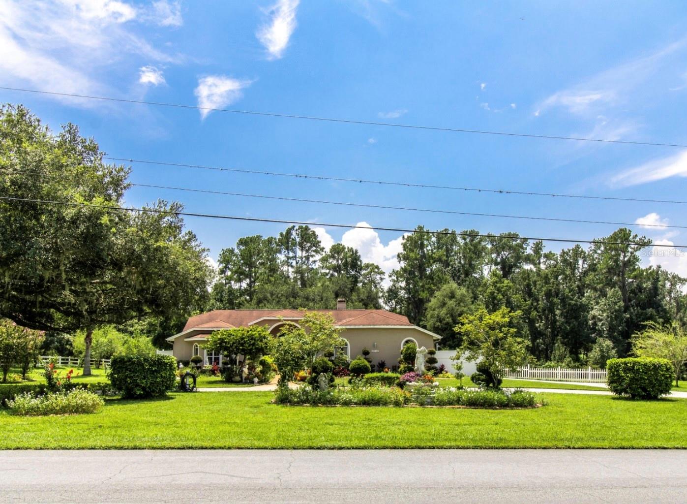 GARMISCH HILLS - Residential