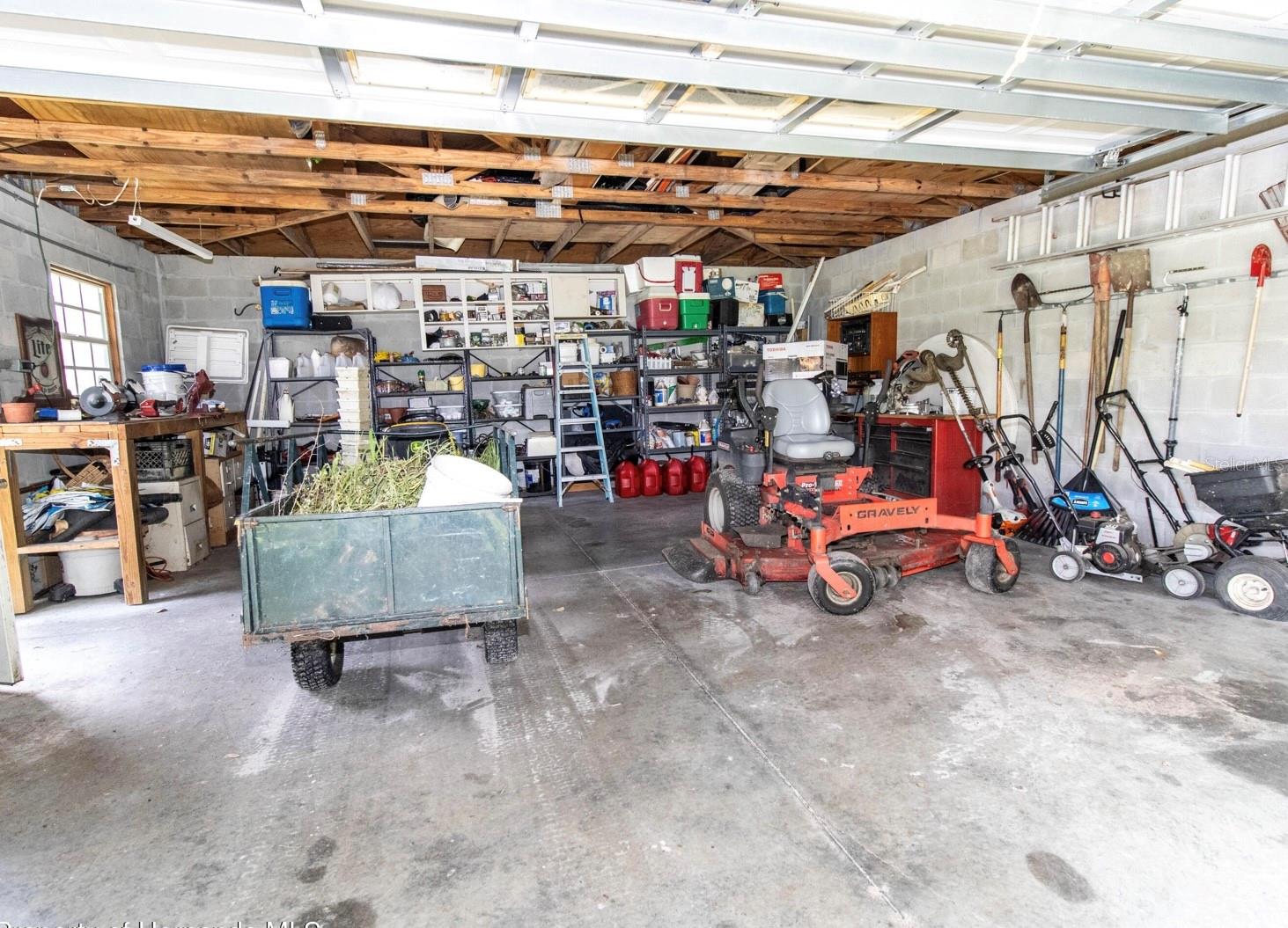 GARMISCH HILLS - Residential