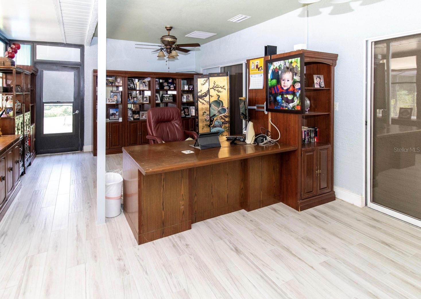 GARMISCH HILLS - Residential