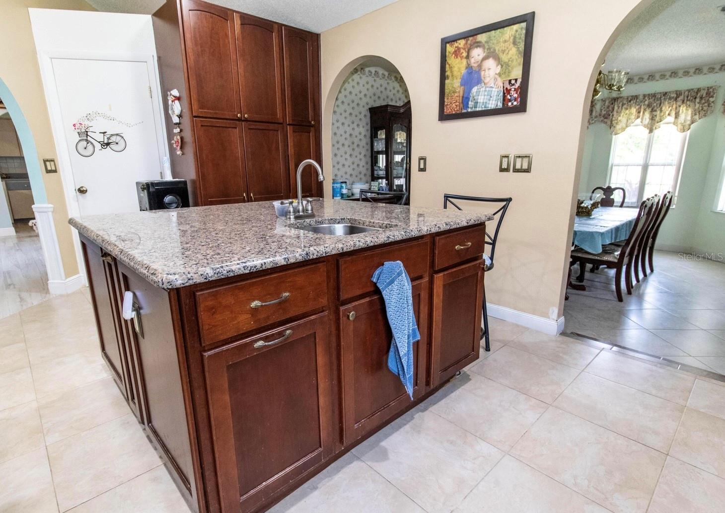 GARMISCH HILLS - Residential