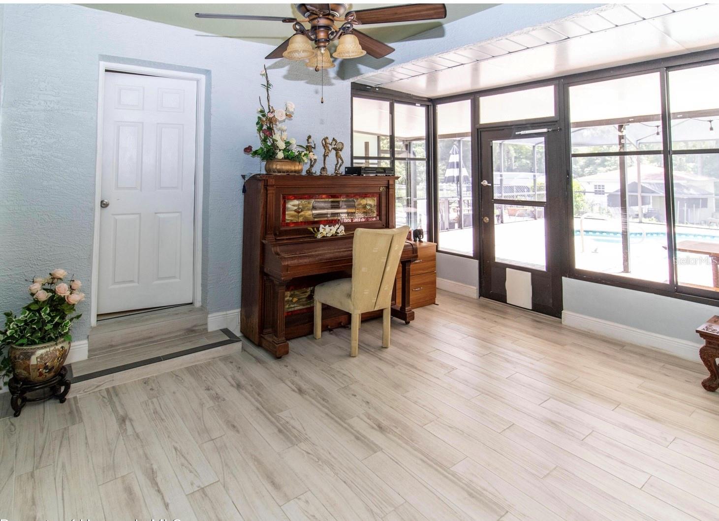 GARMISCH HILLS - Residential