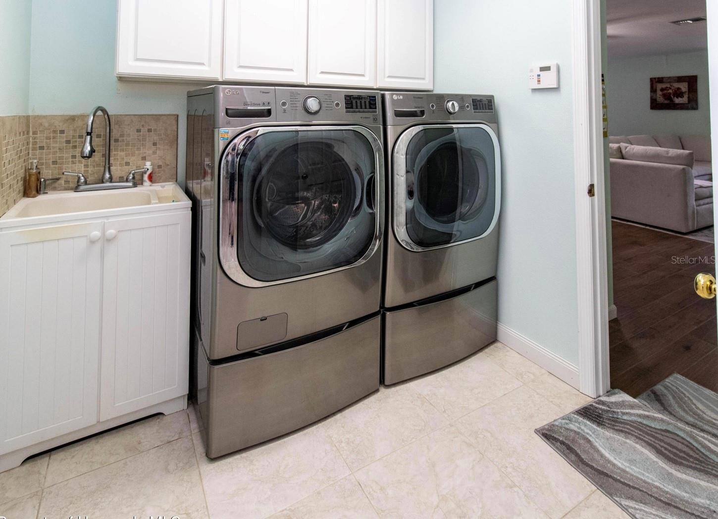 GARMISCH HILLS - Residential