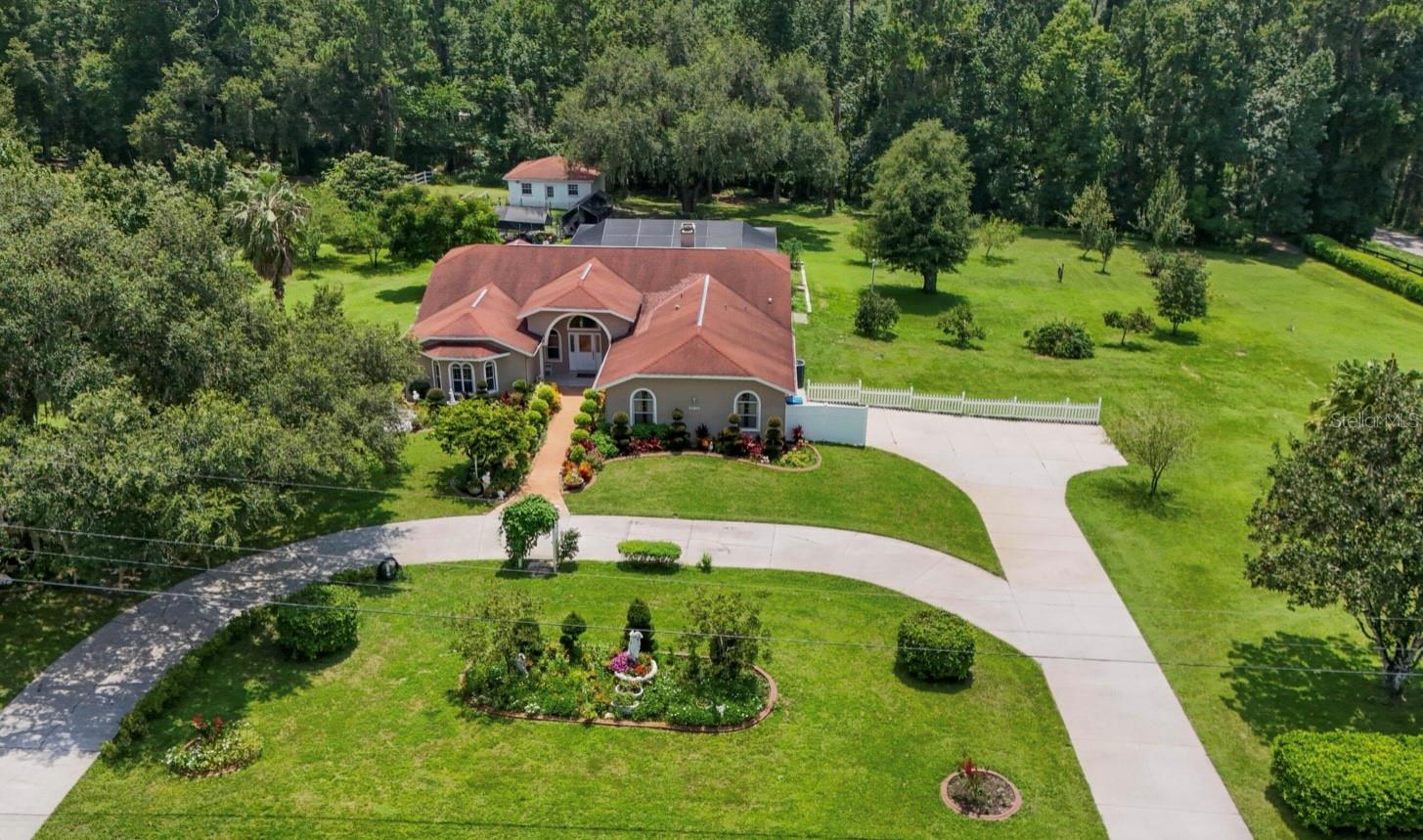 GARMISCH HILLS - Residential