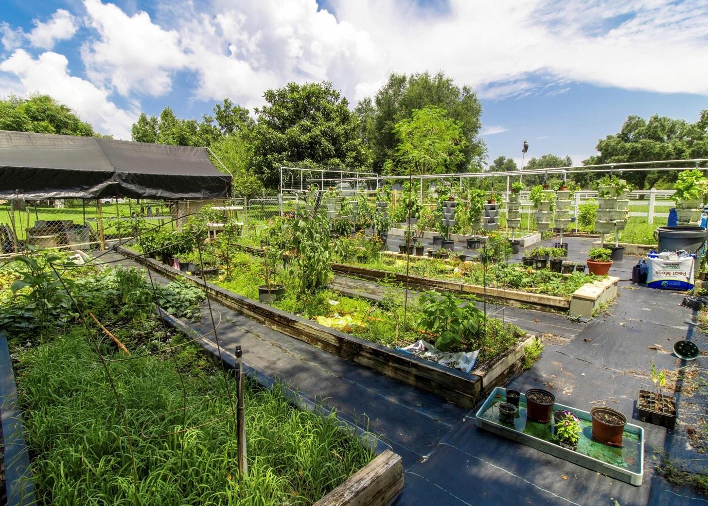 GARMISCH HILLS - Residential