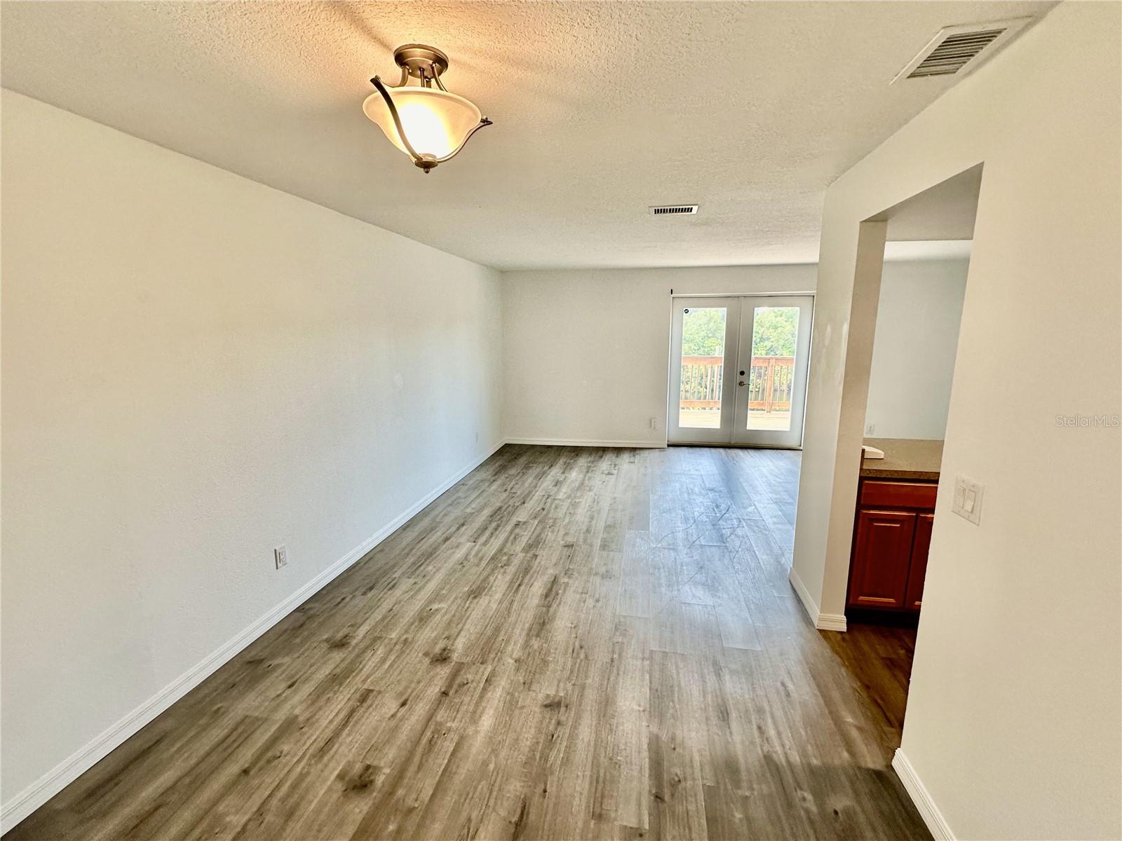 COLLURA SUB 1ST ADD - Residential Lease