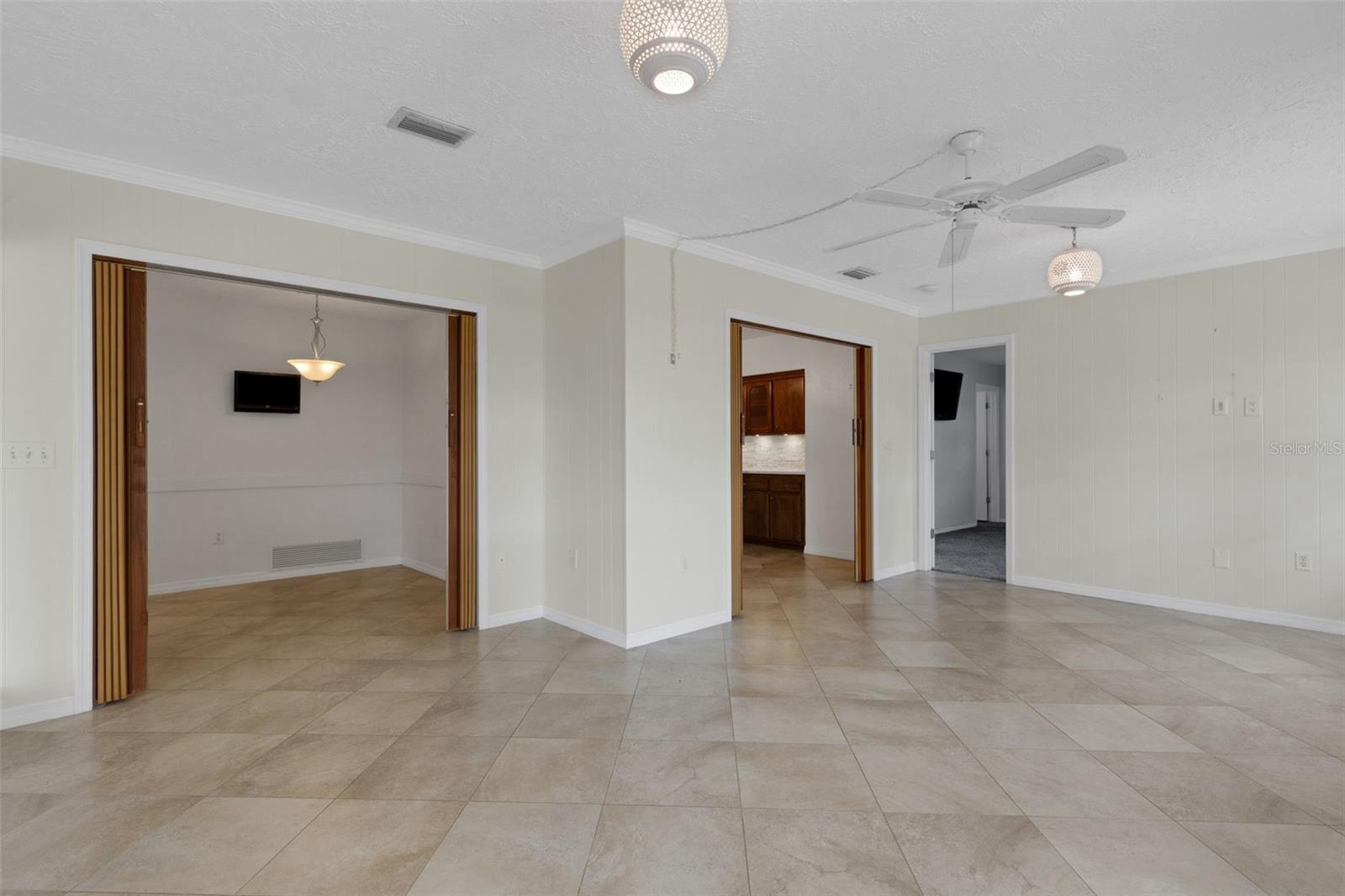 PALM AIRE - Residential