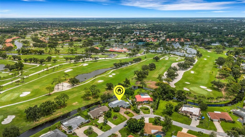 Photo of 5217 Canterbury Drive, Sarasota, FL 34243 (MLS # A4662859)