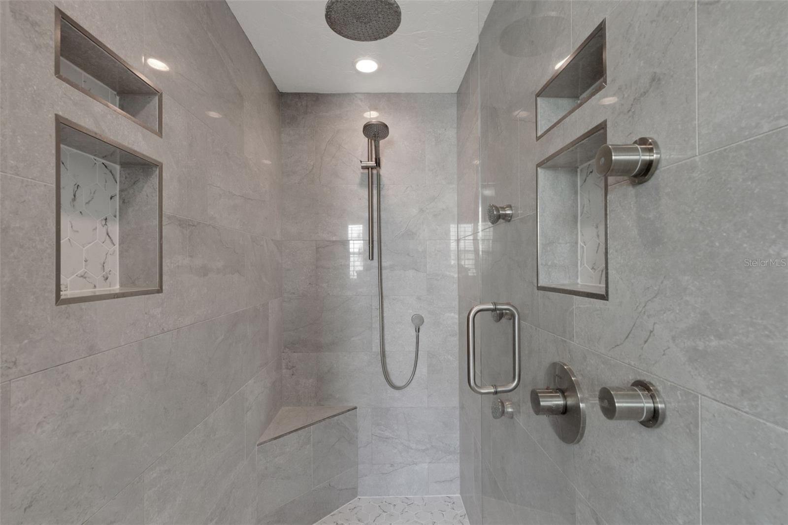 PALM AIRE - Residential