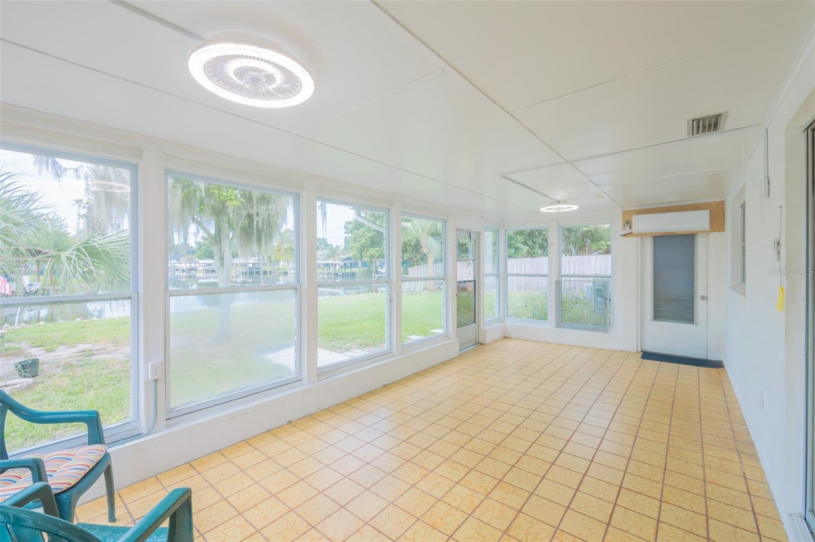 2712 GRAND ISLAND SHORES ROAD