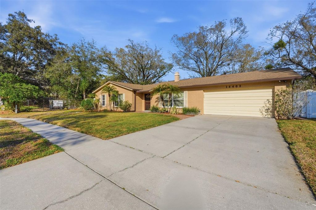 Photo of 14403 Brentwood Drive, Tampa, FL 33618 (MLS # TB8483320)